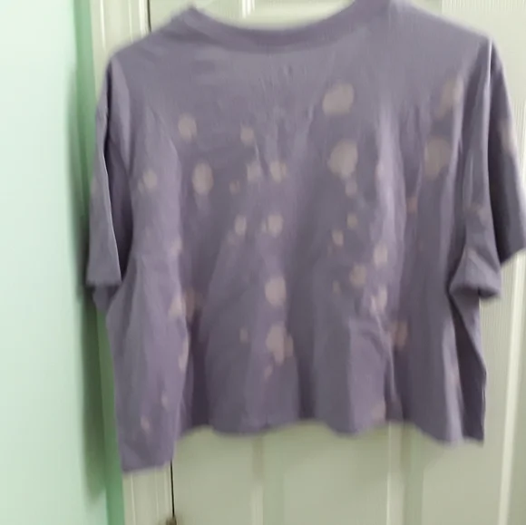 NBA LA Lakers Bleached Cropped Graphic Tee NWT - Picture 5 of 7